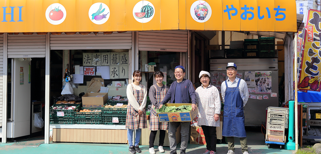 フレッシュなのは、店頭で働く人たちの笑顔。の画像
