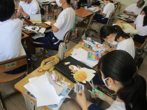 2年生美術の様子