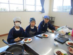 調理実習の様子③