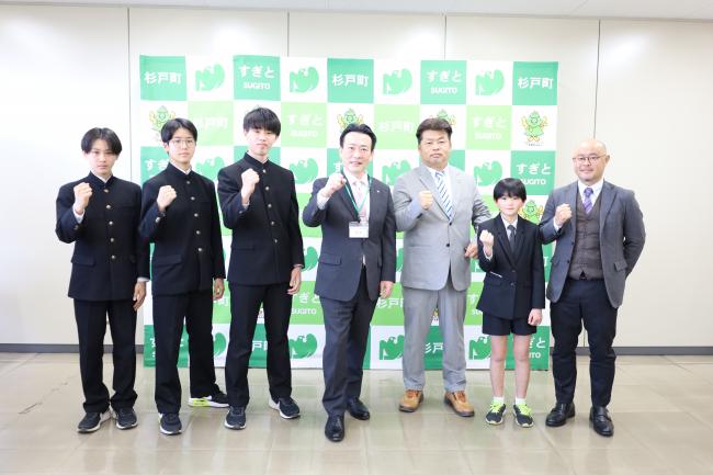 令和６年度杉戸町スポーツ大賞追加表彰　集合写真