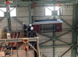 バグフィルタ新規部品の搬入