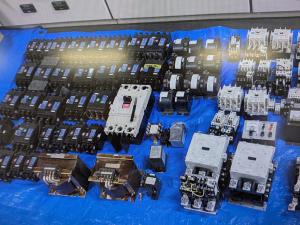 交換した制御盤部品