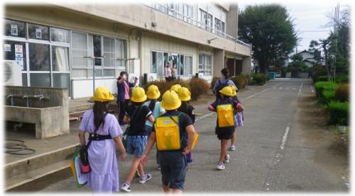 スーパー見学1