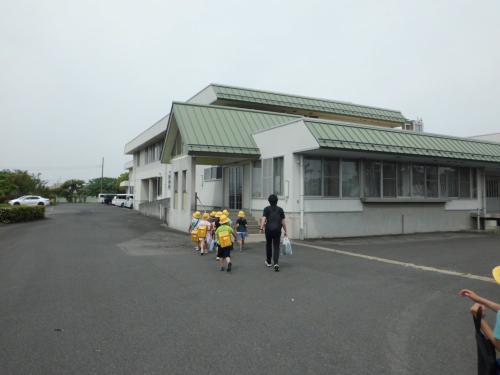 給食2