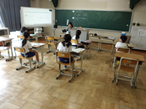 3年