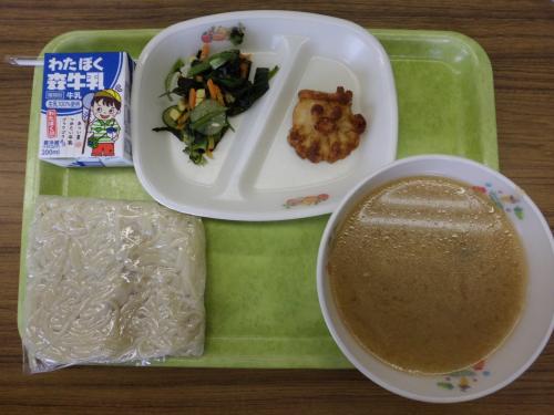 給食1