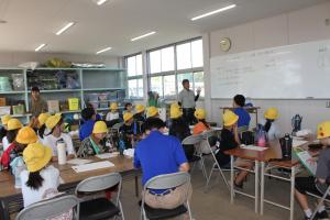 ６年生　梨づくり体験