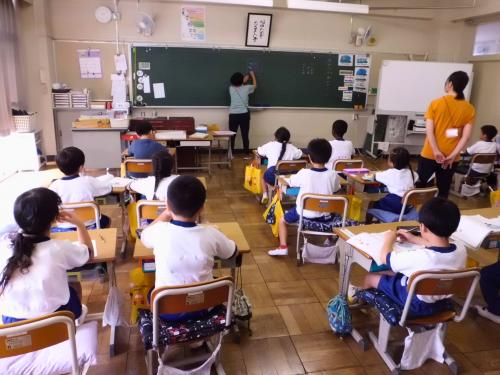 1年