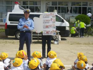 1・2年生　交通安全教室