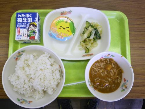 給食1